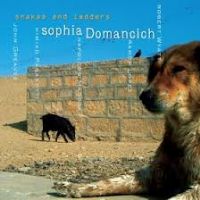 Sophia Domancich  Snakes & Ladders. Le mercredi 20 août 2014 à Cluny. Saone-et-Loire.  21H00
